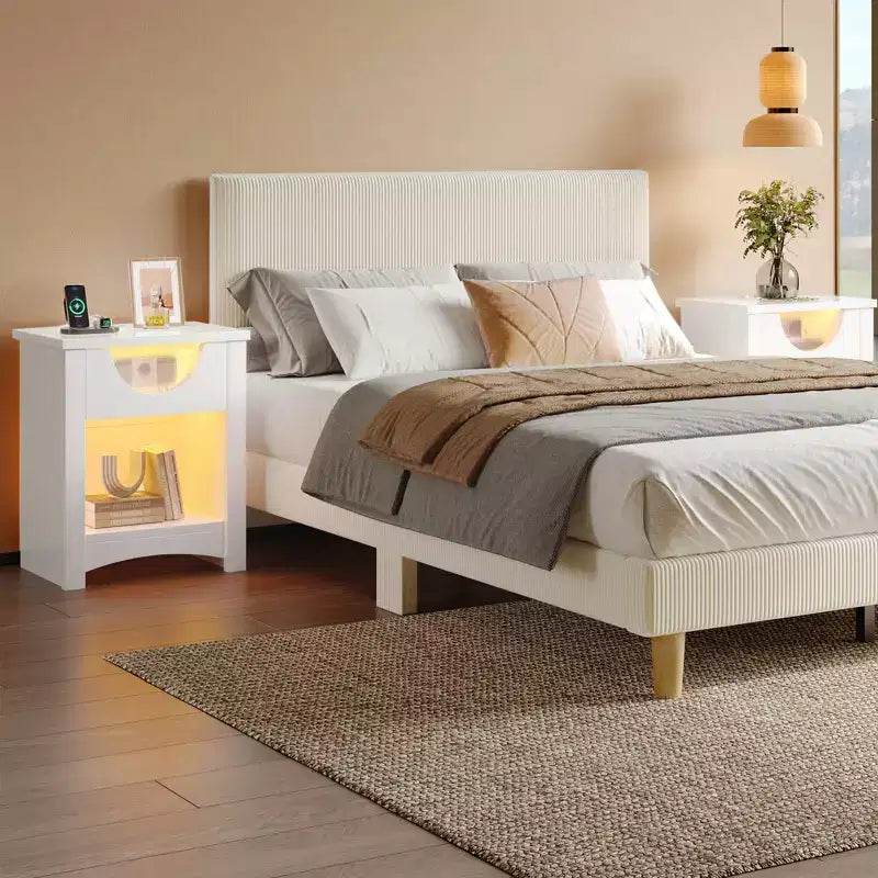Table de nuit avec station de recharge, table d'appoint moderne à LED avec tiroir pour chambre et salon, blanc lumineux