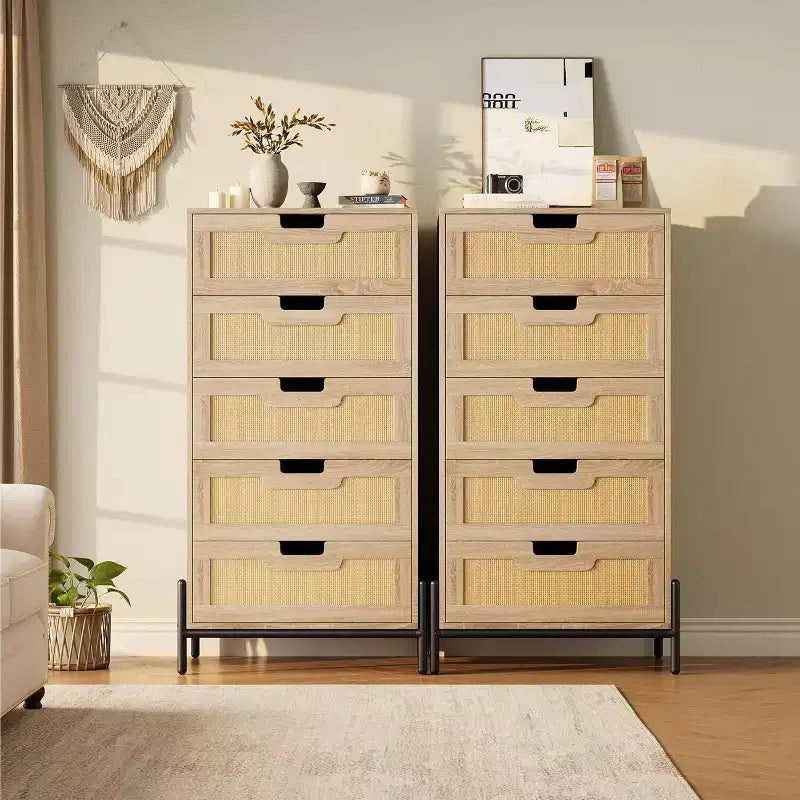 Commode à 5 tiroirs en rotin naturel, commode en bois, meuble de rangement de style ferme avec pieds en métal, commode moderne pour chambre à coucher, salon